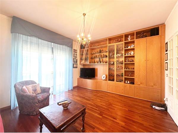 Strepitoso appartamento di 87 mq con vista mare